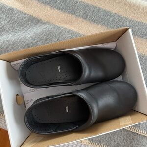 Dansko Black Leather Wide Pro Clogs